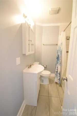 $1,275 | 508 East Webb Street, Dallas, NC 28034