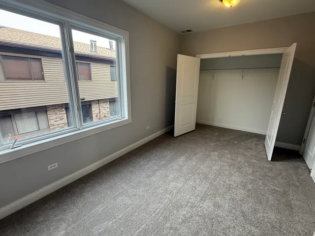 $2,900 | 7008 West Medill Avenue, Chicago, IL 60707