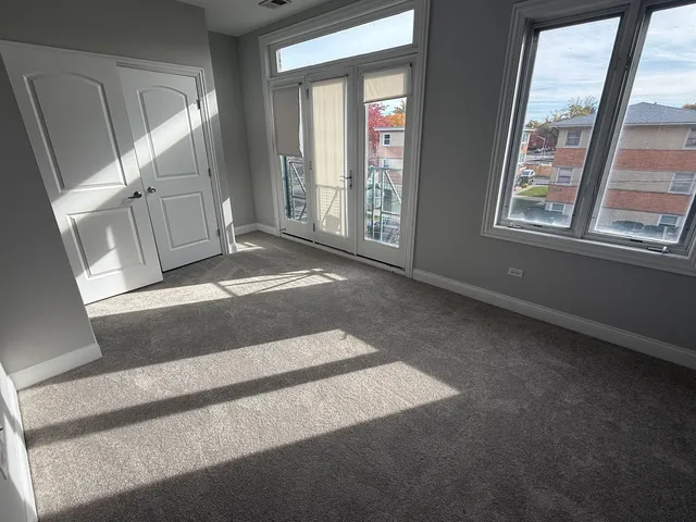 $2,900 | 7008 West Medill Avenue, Chicago, IL 60707