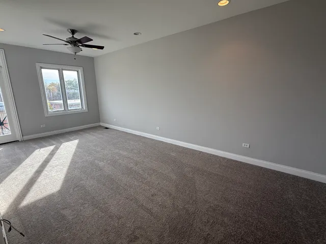 $2,900 | 7008 West Medill Avenue, Chicago, IL 60707