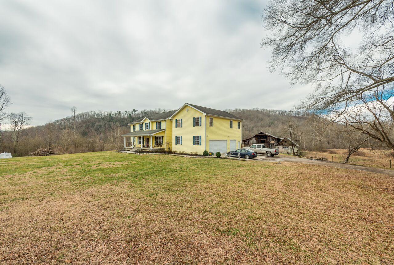 457 Smith Road Clinton, TN 37716 - Photo 2 of 40 457SmithRd1-25_preview