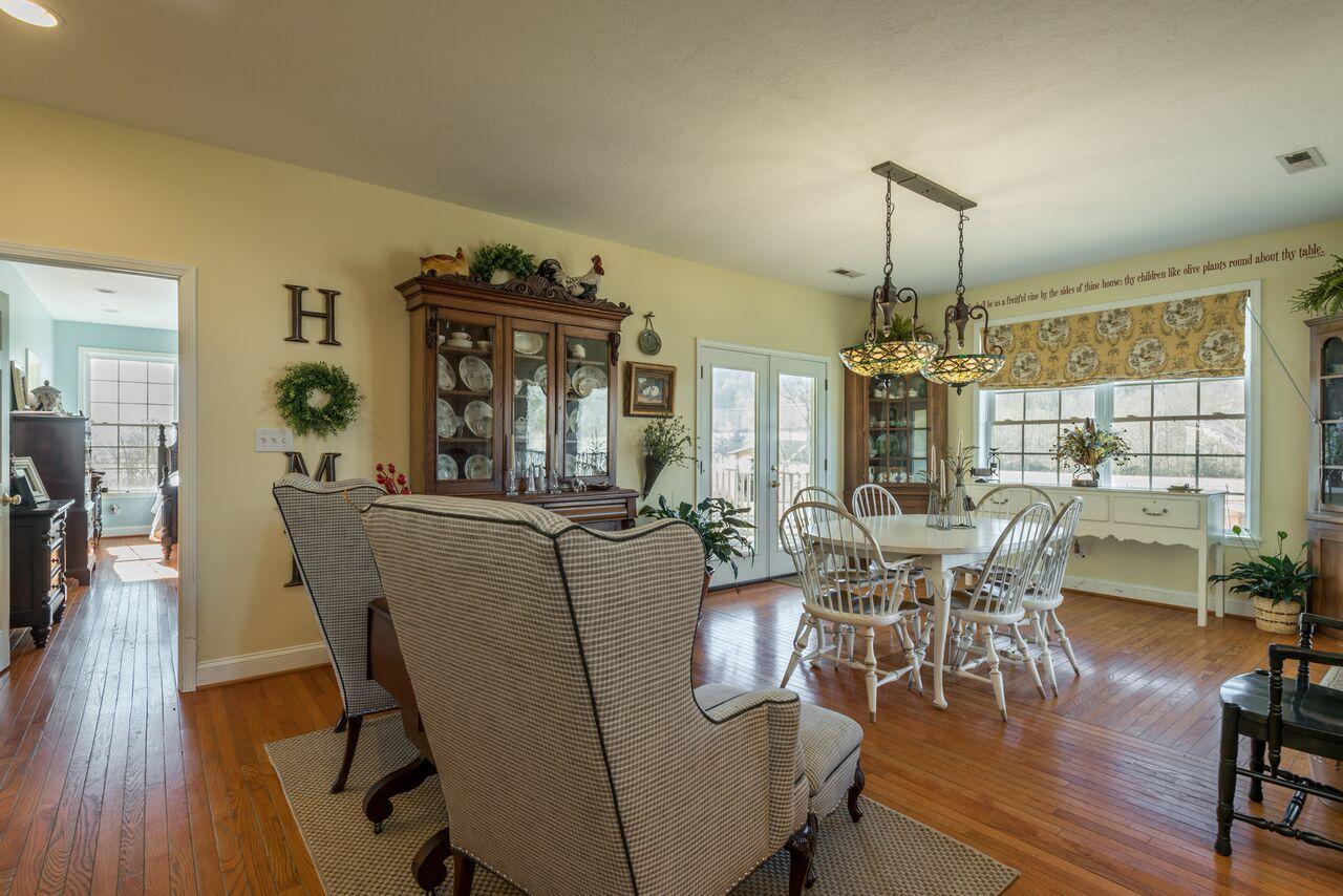 457 Smith Road Clinton, TN 37716 - Photo 12 of 40 457SmithRd-15_preview