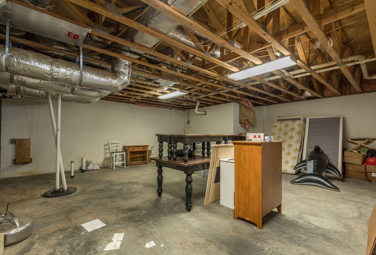 457 Smith Road Clinton, TN 37716 - Photo 29 of 40 457SmithRd-36_preview