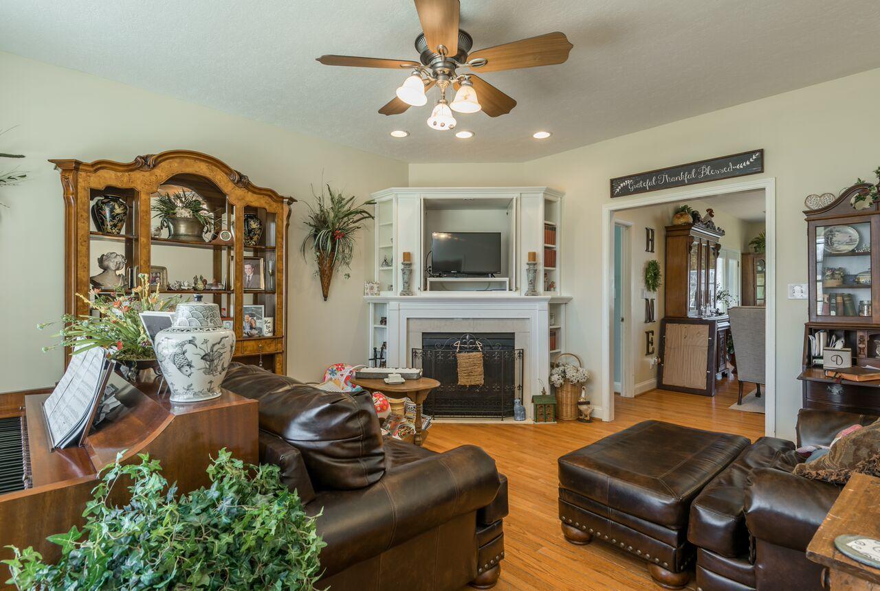 457 Smith Road Clinton, TN 37716 - Photo 6 of 40 457SmithRd-5_preview