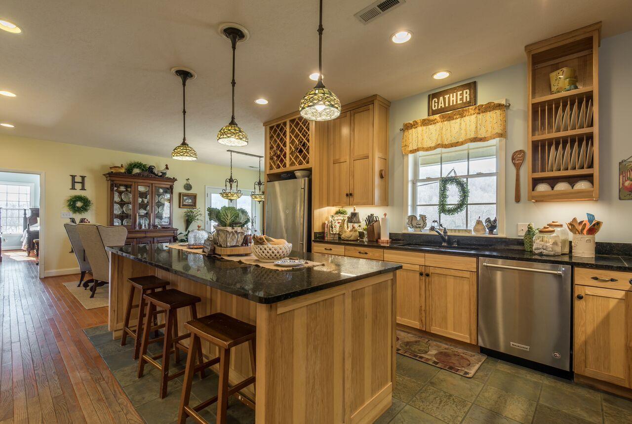 457 Smith Road Clinton, TN 37716 - Photo 9 of 40 457SmithRd-12_preview