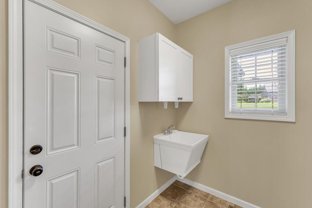 1427 Maxwell Hill Road Beckley, WV 25801 - Photo 39 of 40 Gallery Image 39