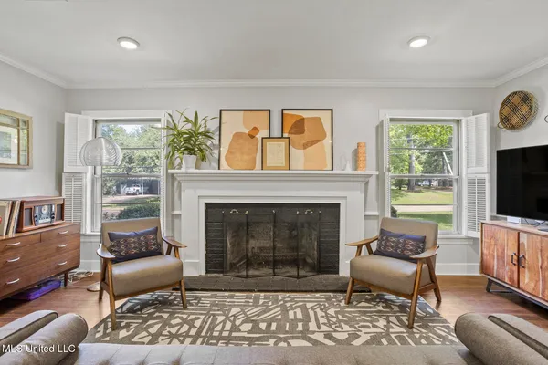 $419,000 | 299 Wood Dale Drive, Jackson, MS 39216