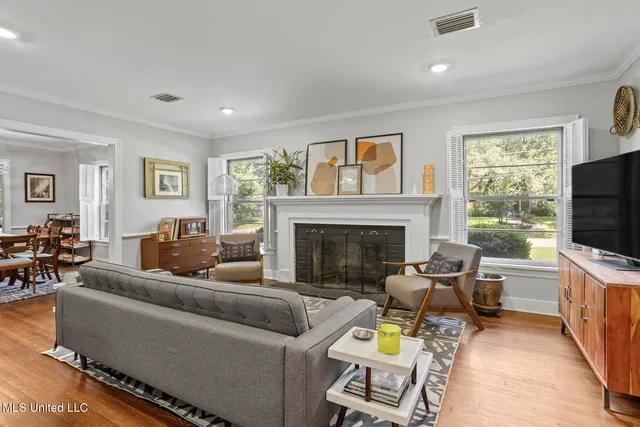 $439,000 | 299 Wood Dale Drive, Jackson, MS 39216