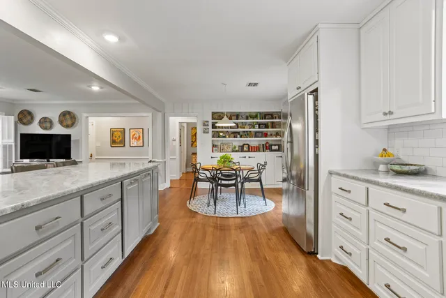 $439,000 | 299 Wood Dale Drive, Jackson, MS 39216