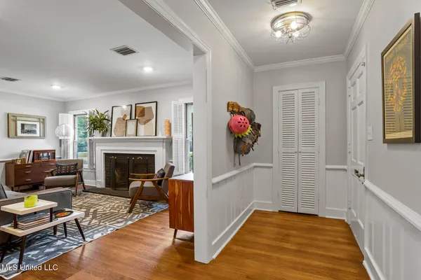 $419,000 | 299 Wood Dale Drive, Jackson, MS 39216