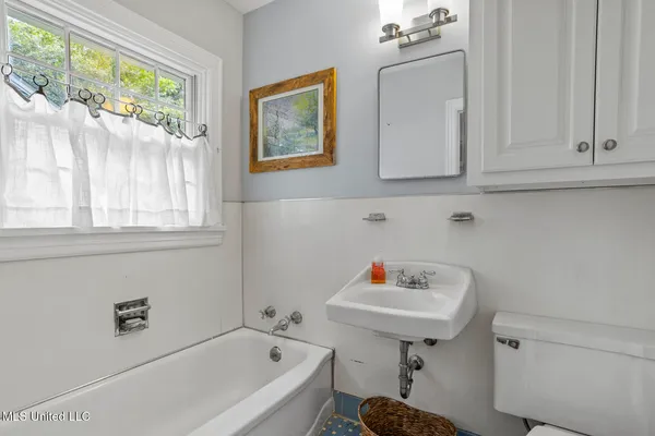 $419,000 | 299 Wood Dale Drive, Jackson, MS 39216