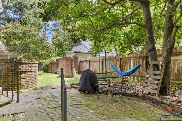 $419,000 | 299 Wood Dale Drive, Jackson, MS 39216