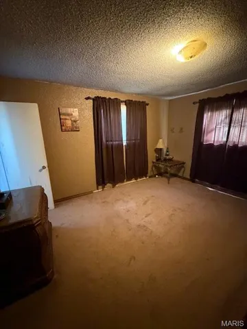 $109,000 | 121 State Highway South, Doniphan, MO 63935