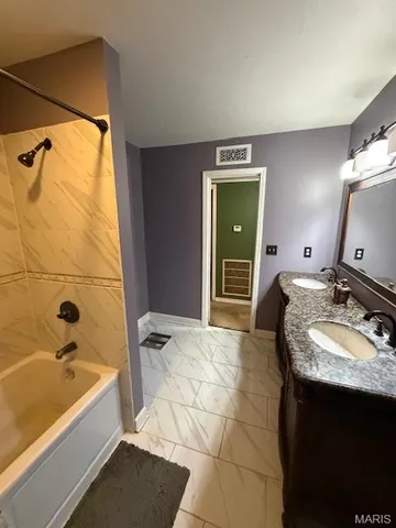 $109,000 | 121 State Highway South, Doniphan, MO 63935