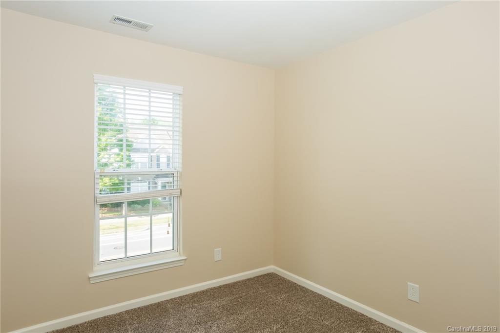 5005 Prosperity Ridge Road Charlotte, NC 28269 - Photo 15 of 25 Gallery Image 15