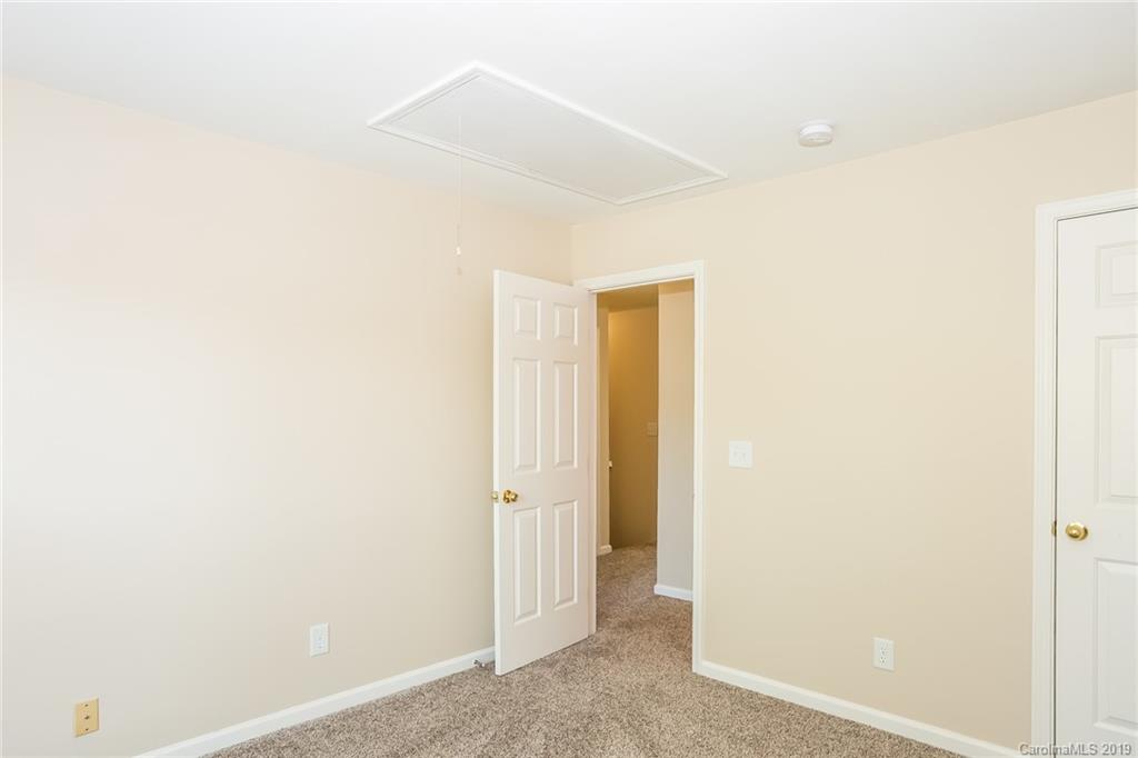 5005 Prosperity Ridge Road Charlotte, NC 28269 - Photo 20 of 25 Gallery Image 20