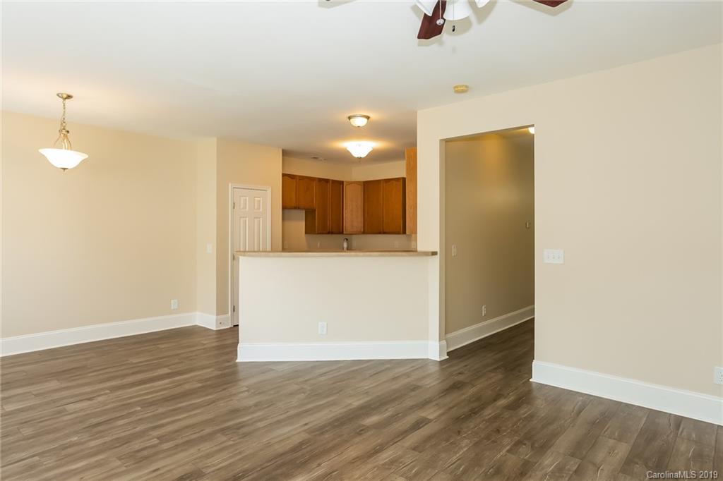 5005 Prosperity Ridge Road Charlotte, NC 28269 - Photo 8 of 25 Gallery Image 8
