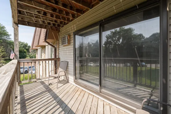 $100,000 | 2007 East 122nd Street, Unit B15, Burnsville, MN 55337