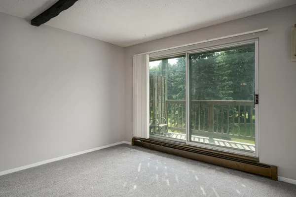 $100,000 | 2007 East 122nd Street, Unit B15, Burnsville, MN 55337