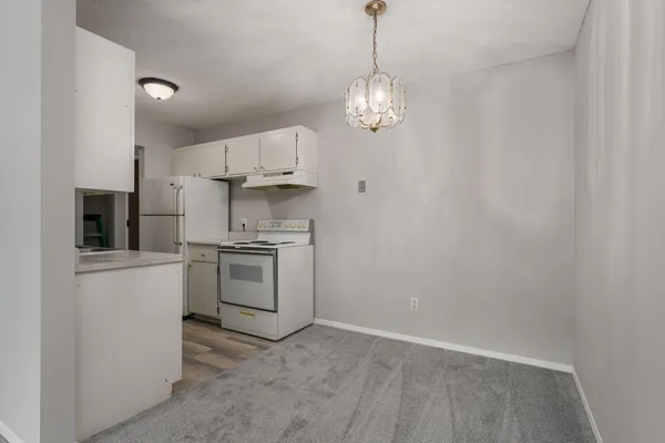 $100,000 | 2007 East 122nd Street, Unit B15, Burnsville, MN 55337