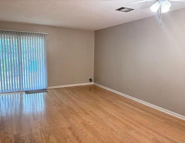 $1,595 | 345 Woodham Court, Fort Walton Beach, FL 32547