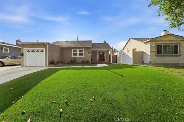 $1,399,999 | 3329 North Los Coyotes Diagonal, Long Beach, CA 90808