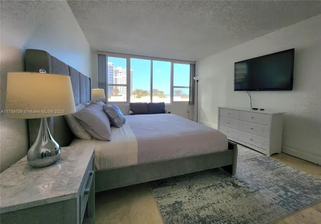 $4,500 | 3505 South Ocean Drive, Unit 412, Hollywood, FL 33019