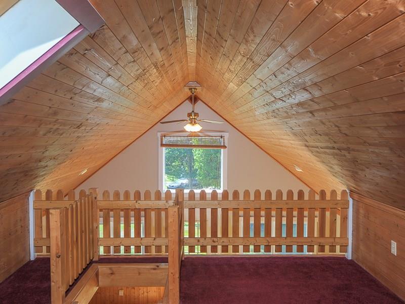 51 Basin Point Road Harpswell, ME 04079 - Photo 12 of 20 Cozy loft with plenty of room.