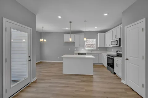 $349,000 | 209 East Quail Hollow Way, Dickson, TN 37055