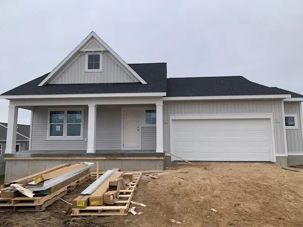 $459,900 | 4904 Bethpage Drive Northwest, Comstock Park, MI 49321