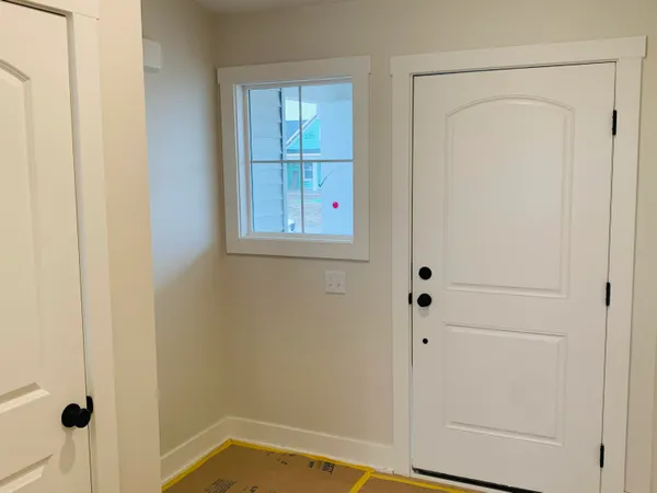 $459,900 | 4904 Bethpage Drive Northwest, Comstock Park, MI 49321