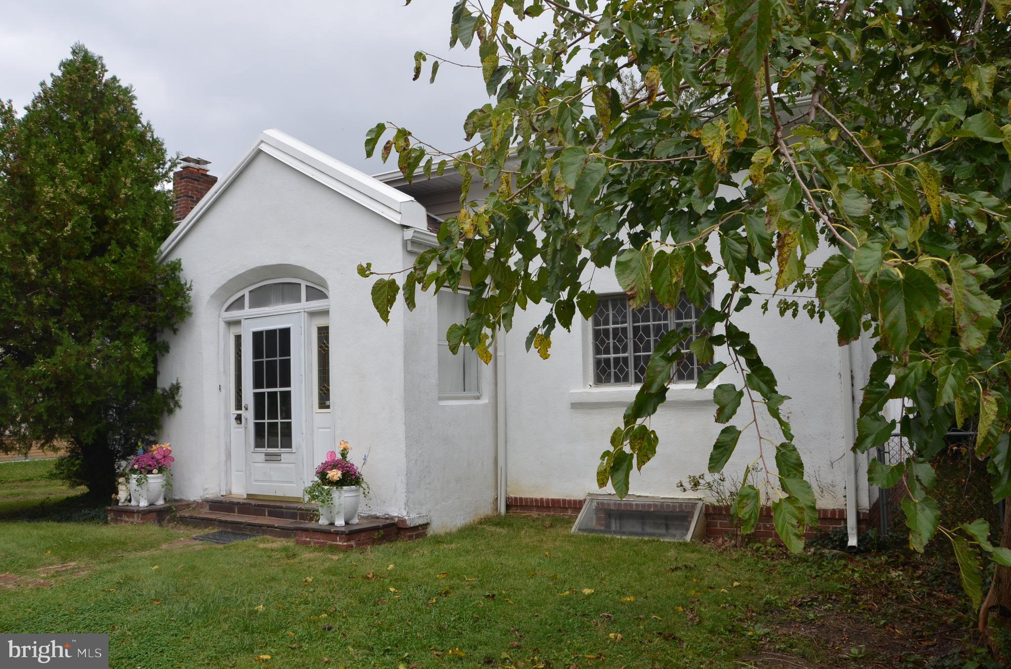 519 Fox Chase Road Jenkintown, PA 19046 - Photo 2 of 23 Gallery Image 2