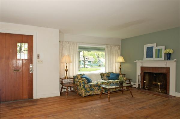 45 Sawyer Road North Andover, MA 01845 - Photo 17 of 18 Gallery Image 17