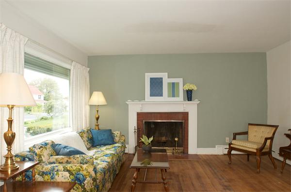 45 Sawyer Road North Andover, MA 01845 - Photo 8 of 18 Gallery Image 8