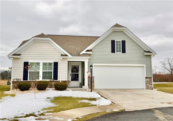 $349,900 | 1008 Colonial Drive, Uniontown, PA 15401