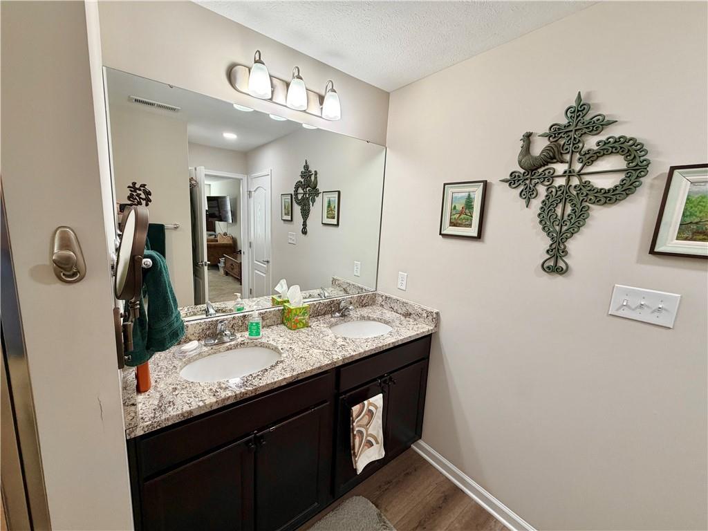 1008 Colonial Drive Uniontown, PA 15401 - Photo 12 of 21