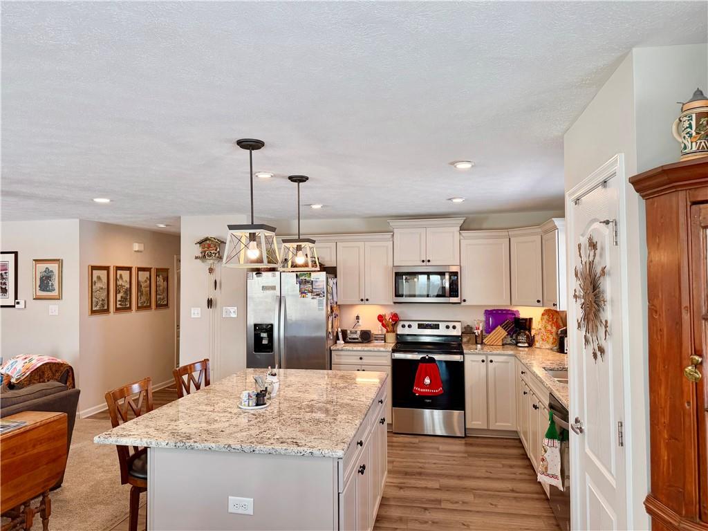 1008 Colonial Drive Uniontown, PA 15401 - Photo 18 of 21