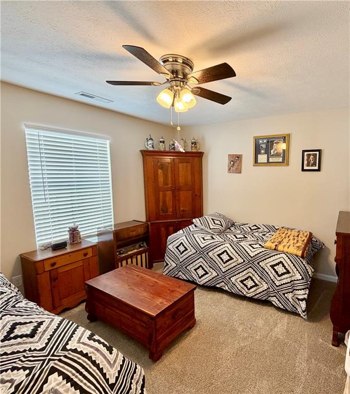 1008 Colonial Drive Uniontown, PA 15401 - Photo 6 of 21