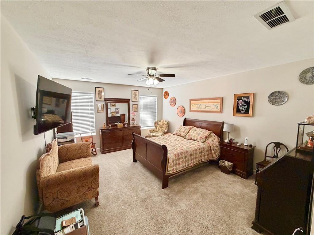 1008 Colonial Drive Uniontown, PA 15401 - Photo 10 of 21