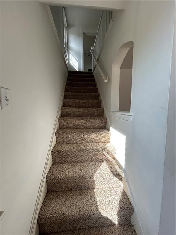 1317 Old Freeport Road Pittsburgh, PA 15238 - Photo 21 of 49 a view of entryway