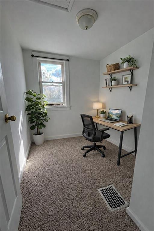 1317 Old Freeport Road Pittsburgh, PA 15238 - Photo 30 of 49 a workspace with furniture and window