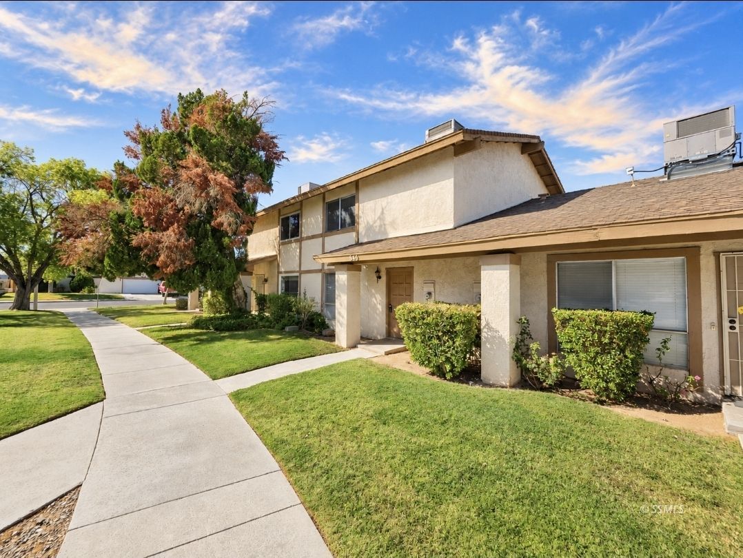 545 Sydnor Avenue Ridgecrest, CA 93555 - Photo 1 of 27 Gallery Image 1