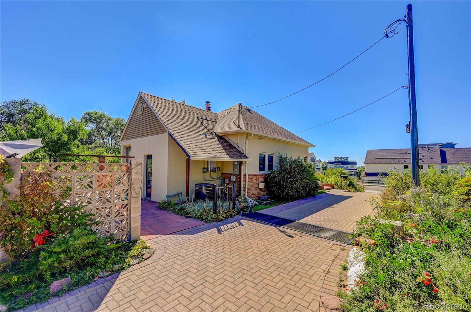 6185 West 29th Avenue Wheat Ridge, CO 80214 - Photo 2 of 33