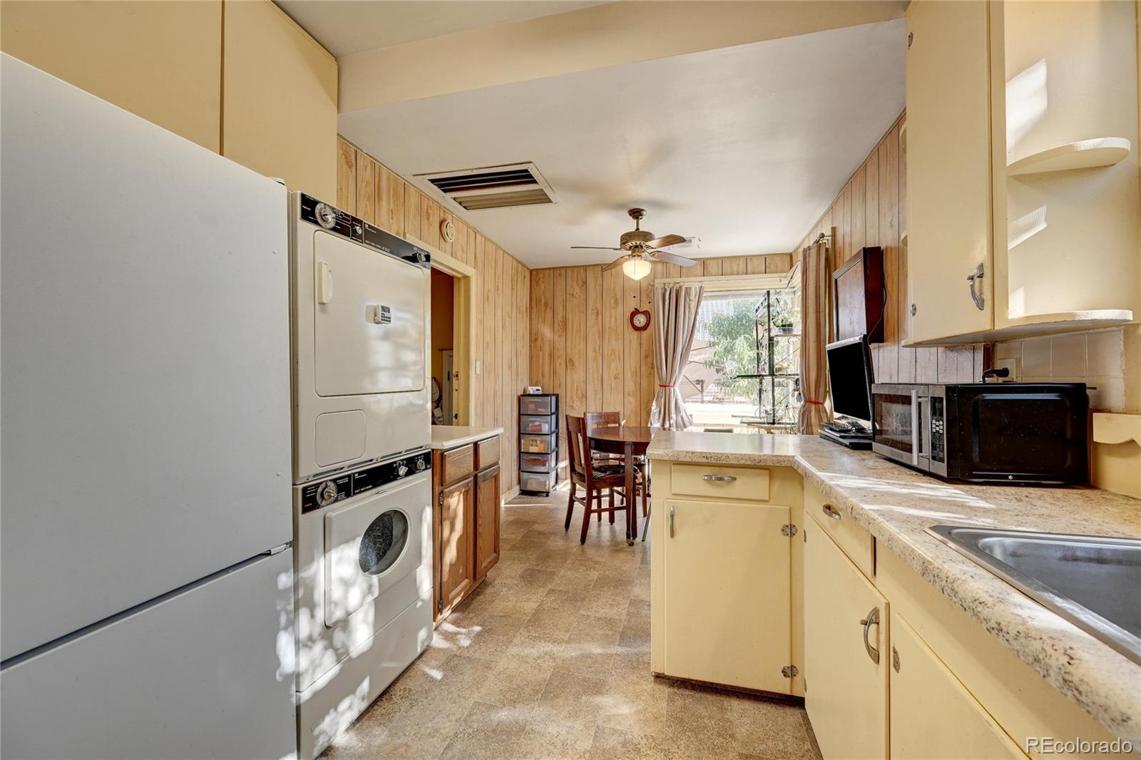 6185 West 29th Avenue Wheat Ridge, CO 80214 - Photo 7 of 33