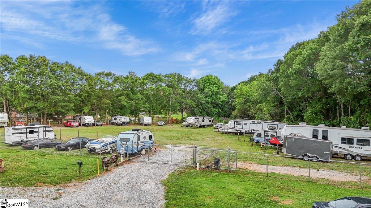 1571 Old Furnace Road Boiling Springs, SC 29316 - Photo 10 of 22 Gallery Image 10