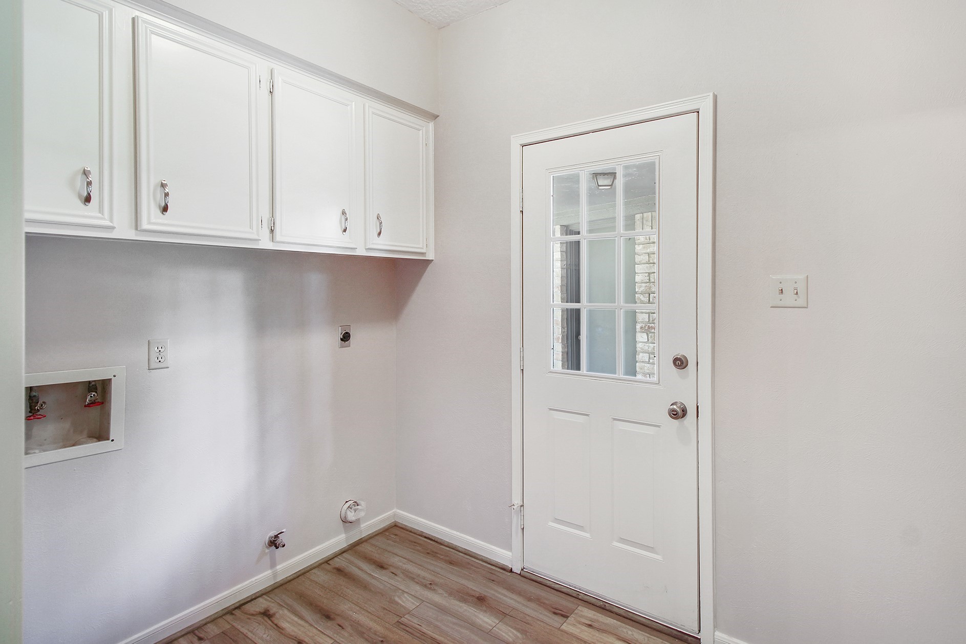 5402 Summerfield Lane Spring, TX 77379 - Photo 27 of 32 a view of an empty room