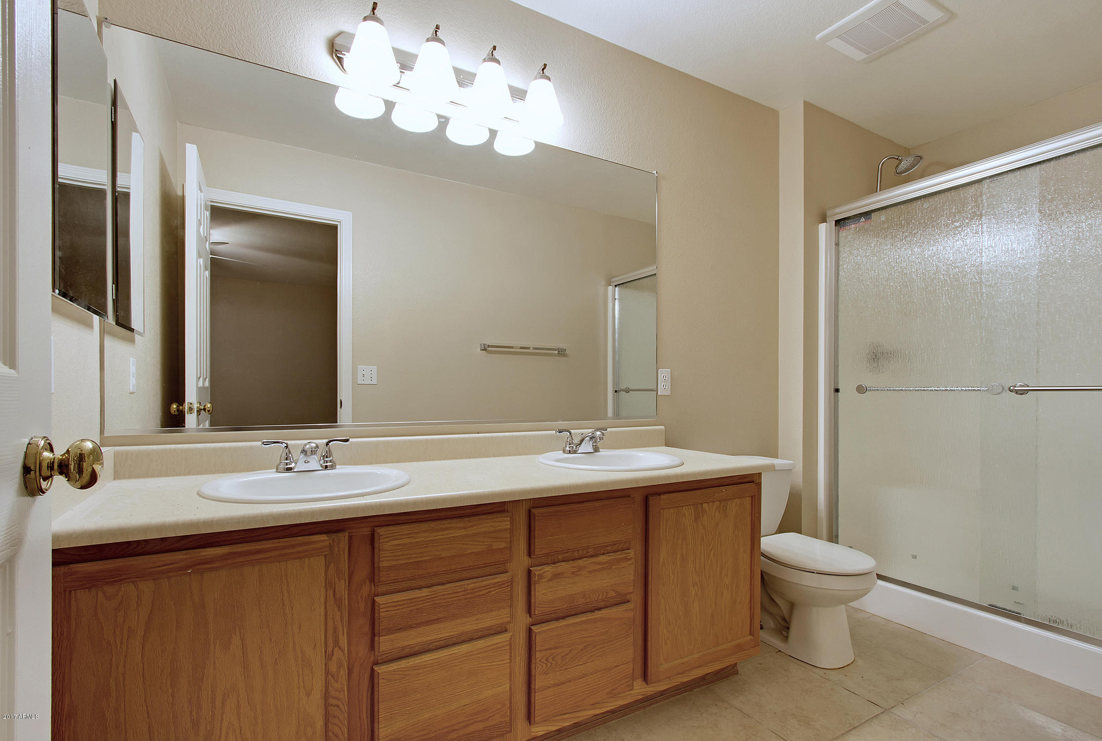 4026 East Rowel Road Phoenix, AZ 85050 - Photo 23 of 40 MasterSuite_8421