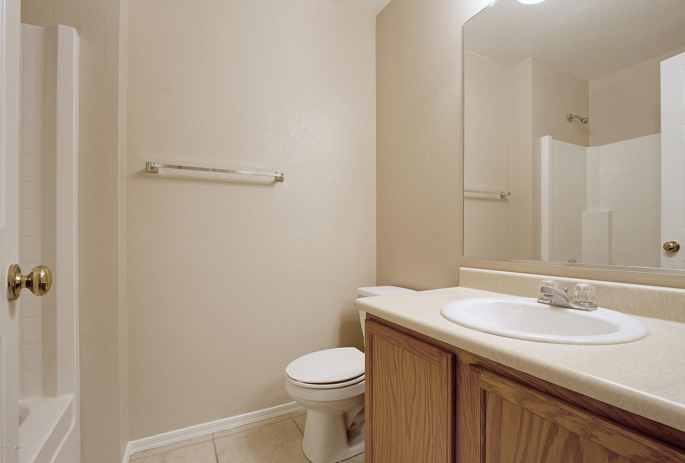 4026 East Rowel Road Phoenix, AZ 85050 - Photo 32 of 40 GuestBathRm_8470