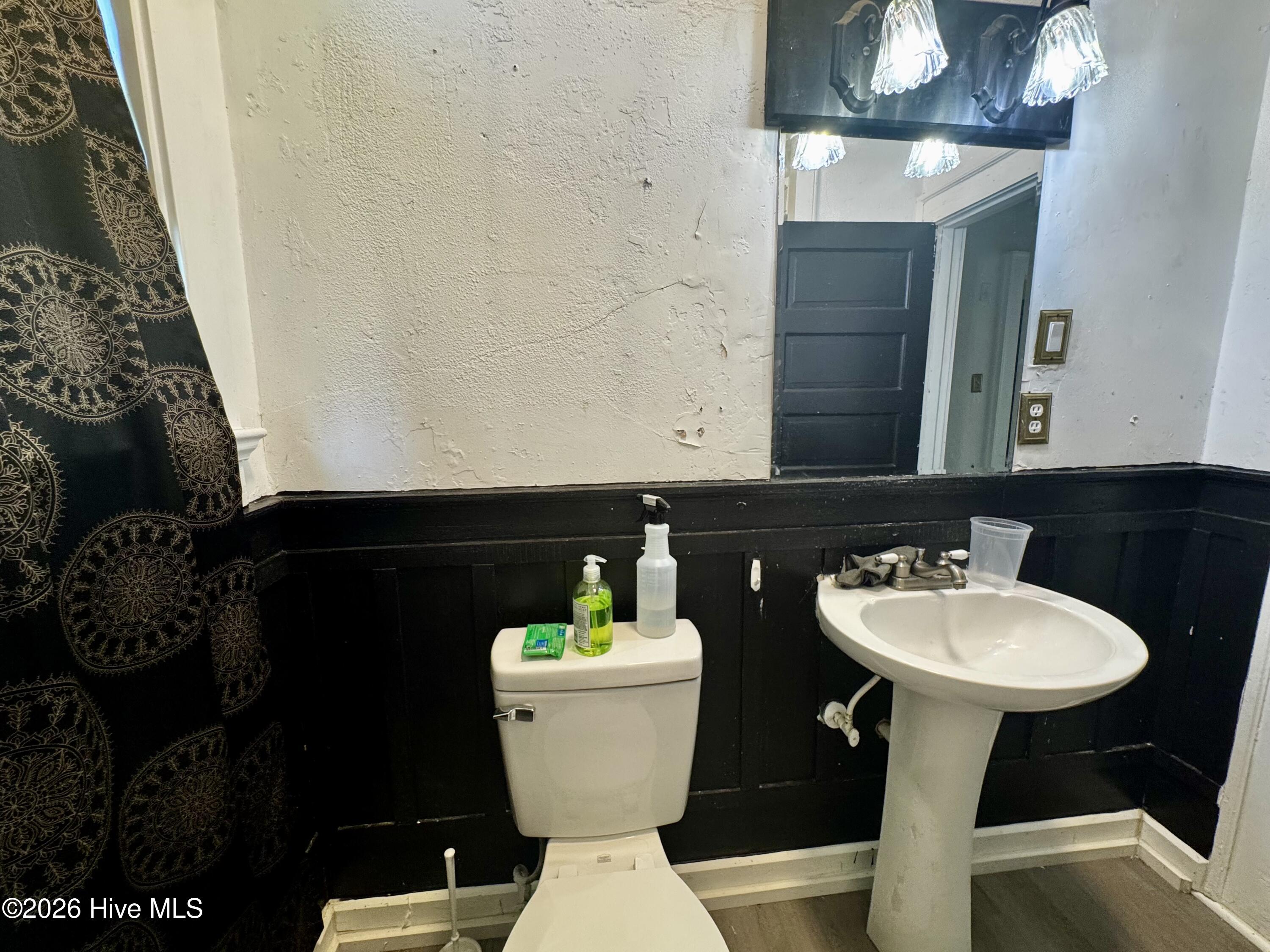 901 College Street Kinston, NC 28501 - Photo 14 of 19