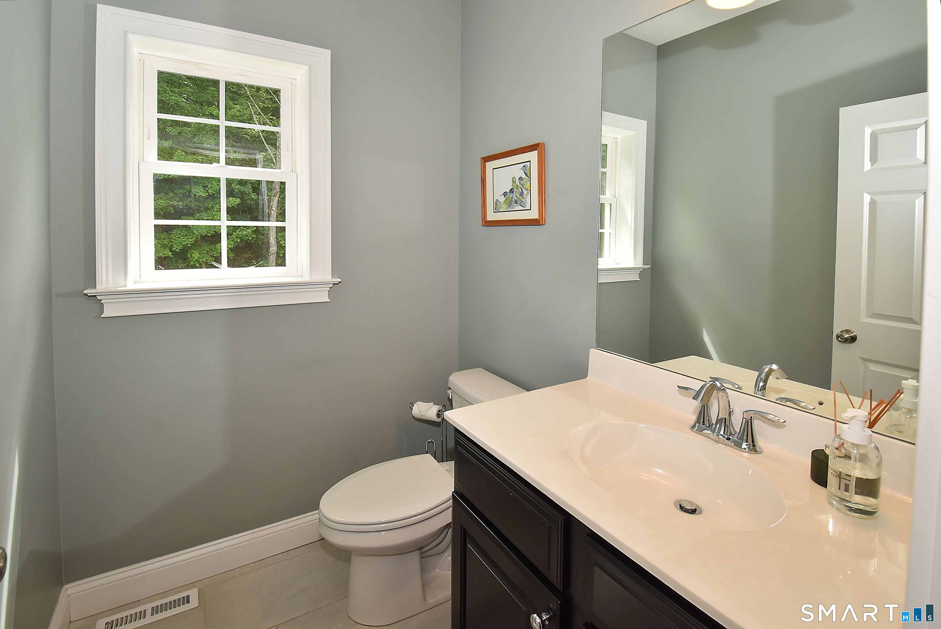 151 Longview Drive Manchester, CT 06040 - Photo 19 of 40